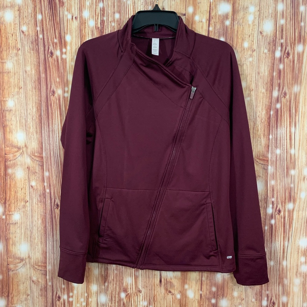 Marika Athletic Running Jacket. Maroon or Wine color. Size Large Front Pockets
